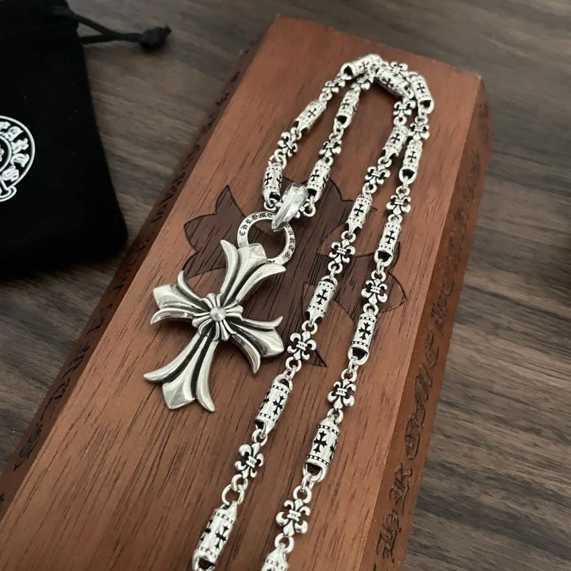 Durable Chrxmx Hxxrts Necklaces 301618