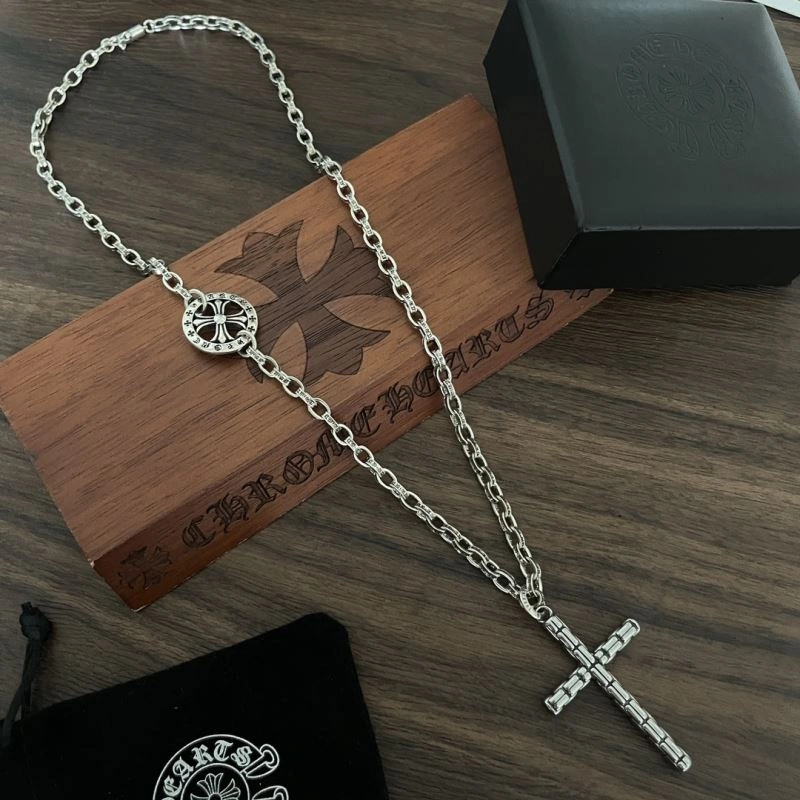 Versatile Chrxmx Hxxrts Necklaces 301609