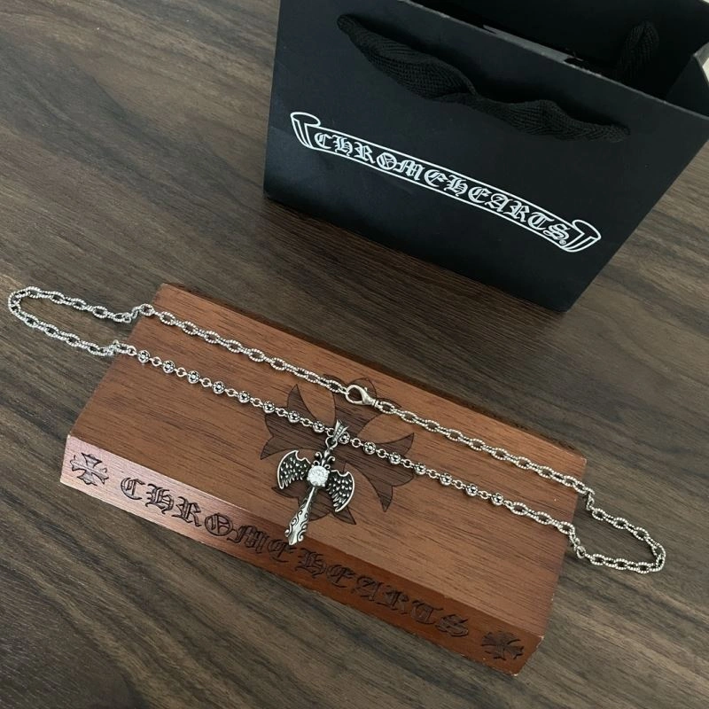 Modern Chrxmx Hxxrts Necklaces 301608