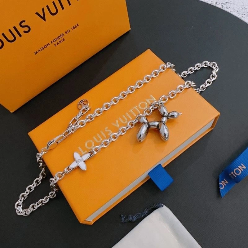 WellDesigned LX Necklaces 312219