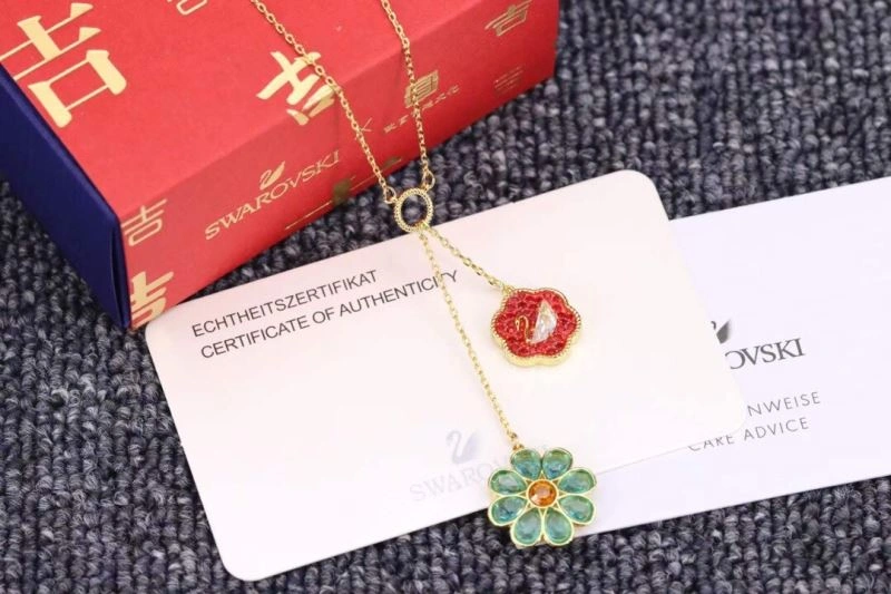 Swxrxvski Necklaces Comfortable 315334