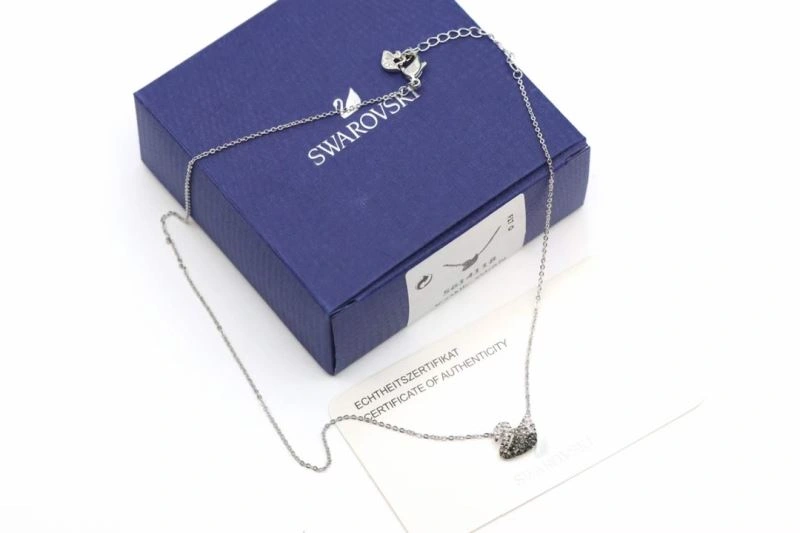Swxrxvski Necklaces Resilient 315337