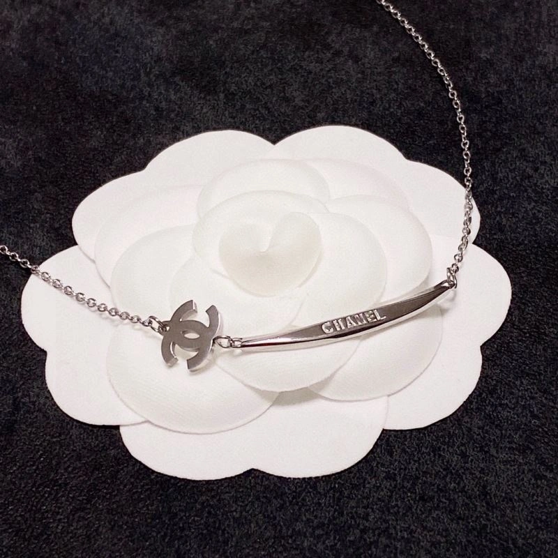Modern Chxnxl Necklaces 293243