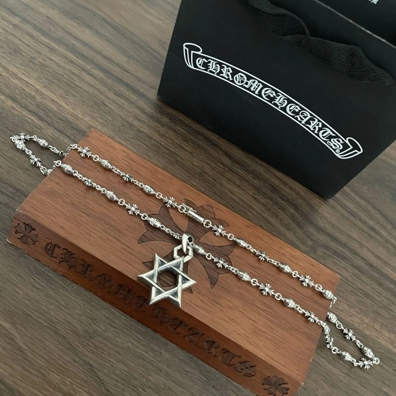 Refined Chrxmx Hxxrts Necklaces 301602