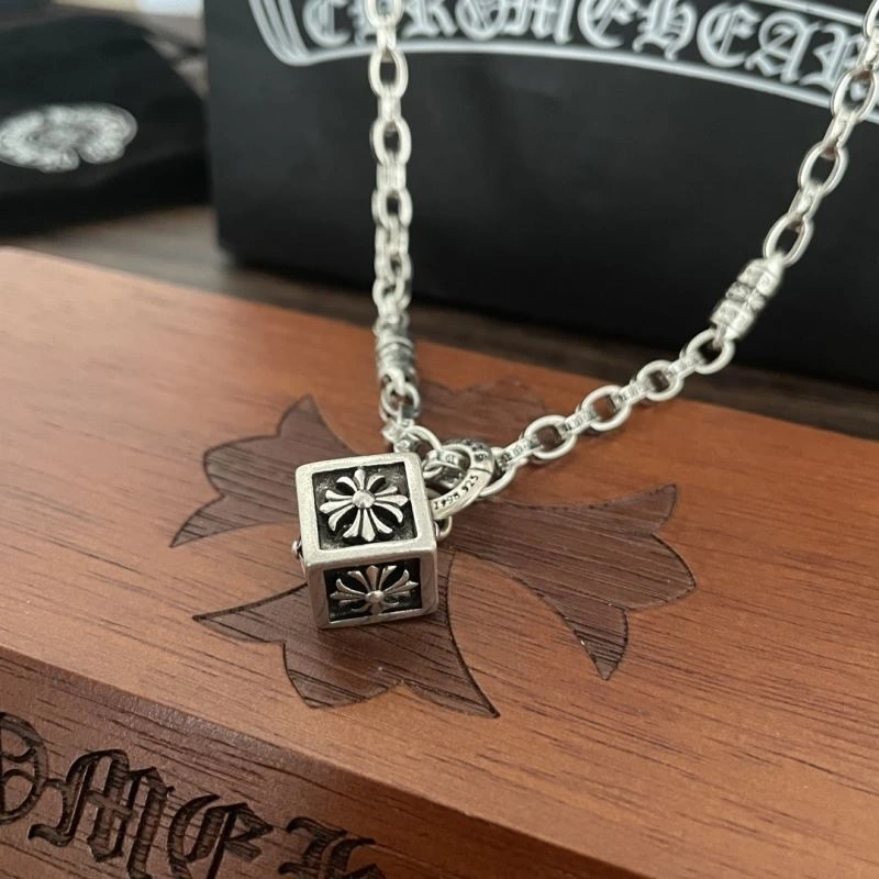 SportInspired Chrxmx Hxxrts Necklaces 301599
