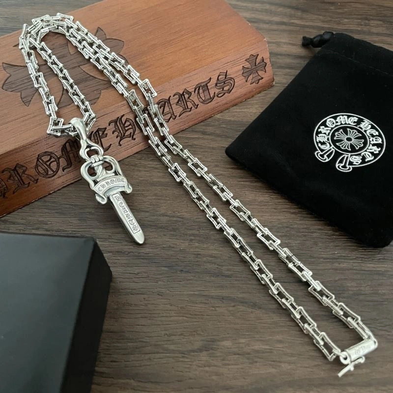 Chrxmx Hxxrts Necklaces Sleek 301596