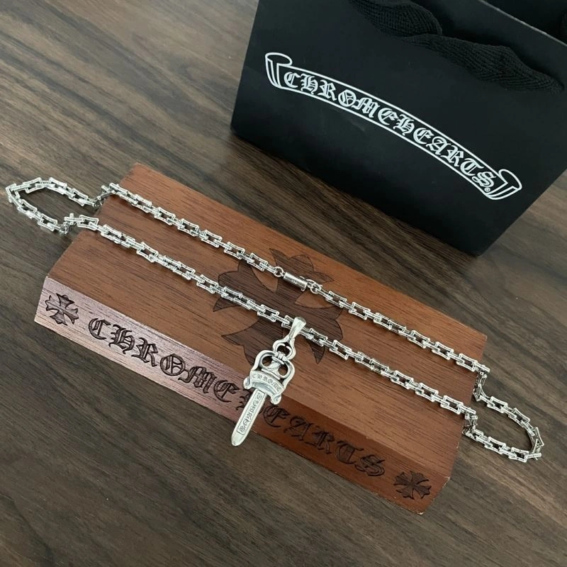 Chrxmx Hxxrts Necklaces Sleek 301596