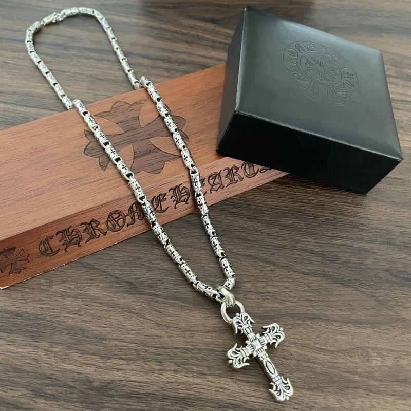 Chrxmx Hxxrts Necklaces Flexible 301593