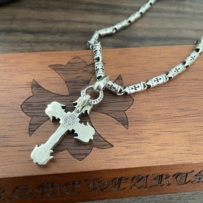 Chrxmx Hxxrts Necklaces Flexible 301593