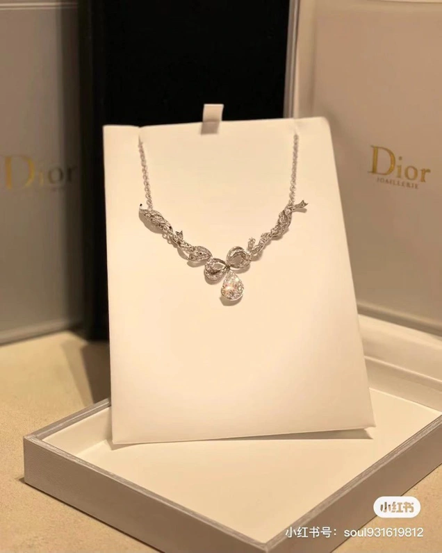 Christian Dxxr Necklaces Refined 295569