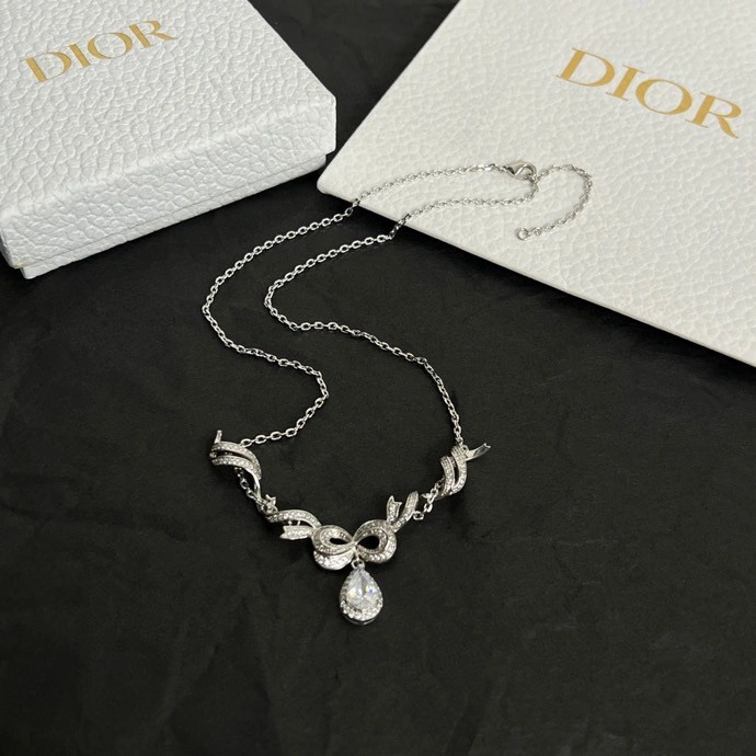 Christian Dxxr Necklaces Refined 295569