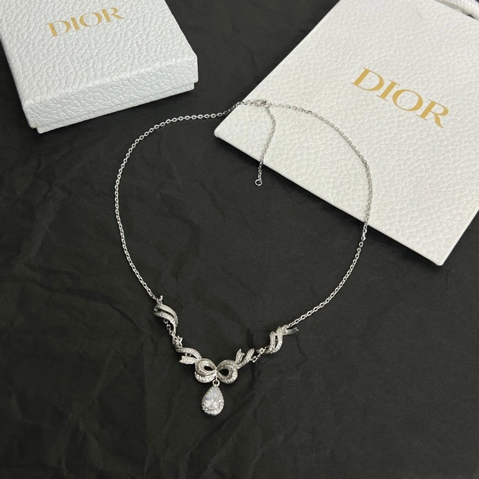 Christian Dxxr Necklaces Refined 295569