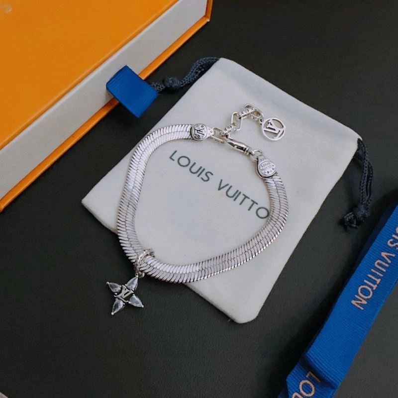 LX Necklaces Sleek 312200
