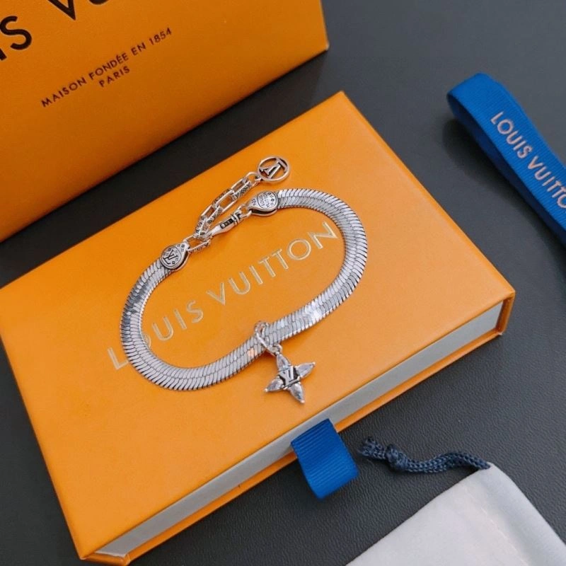 LX Necklaces Sleek 312200
