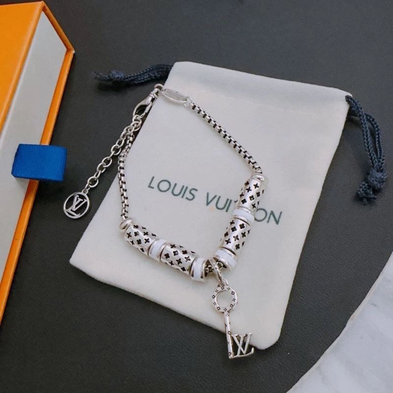 Soft LX Necklaces 312197