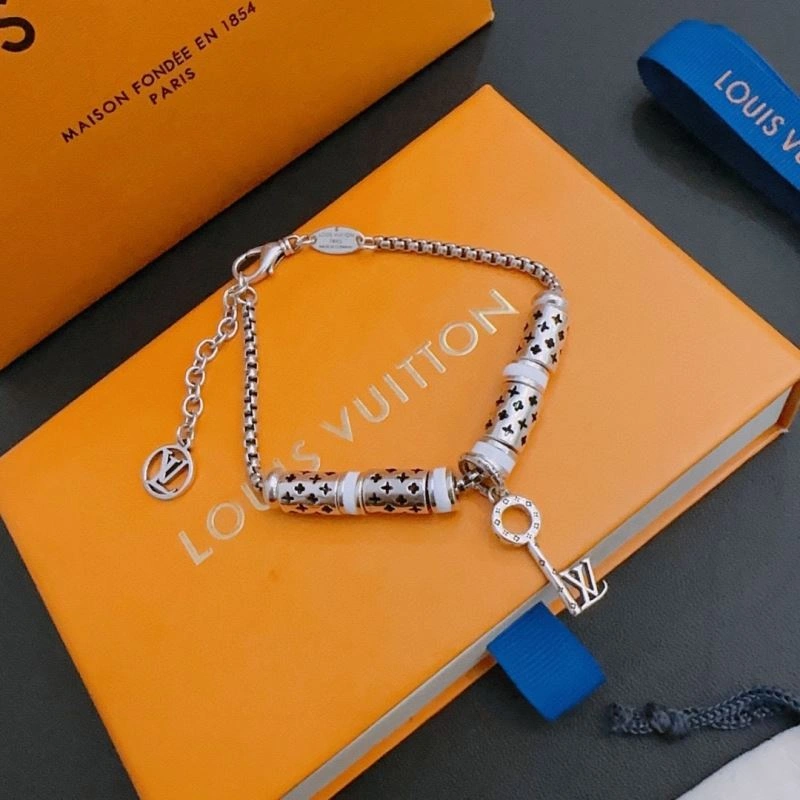 Soft LX Necklaces 312197