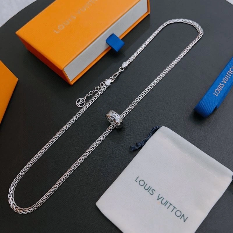 Refined LX Necklaces 312195