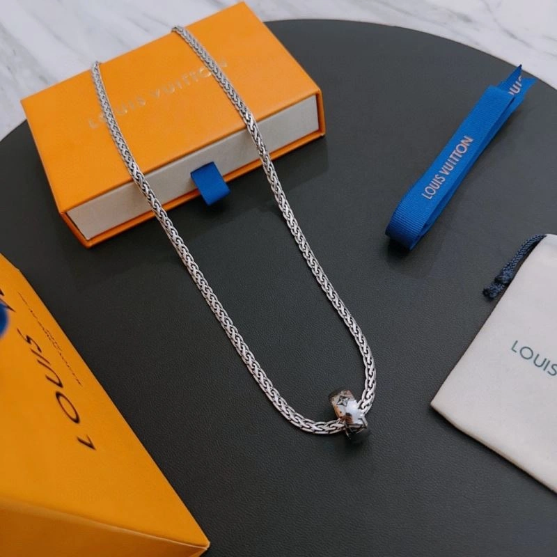 Refined LX Necklaces 312195