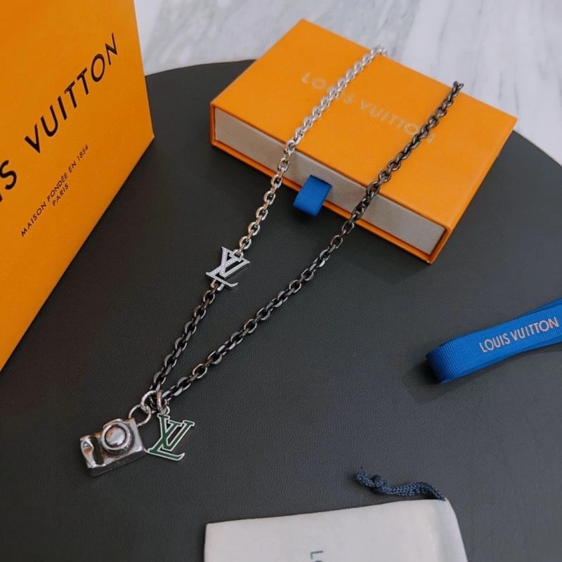 Breathable LX Necklaces 312193