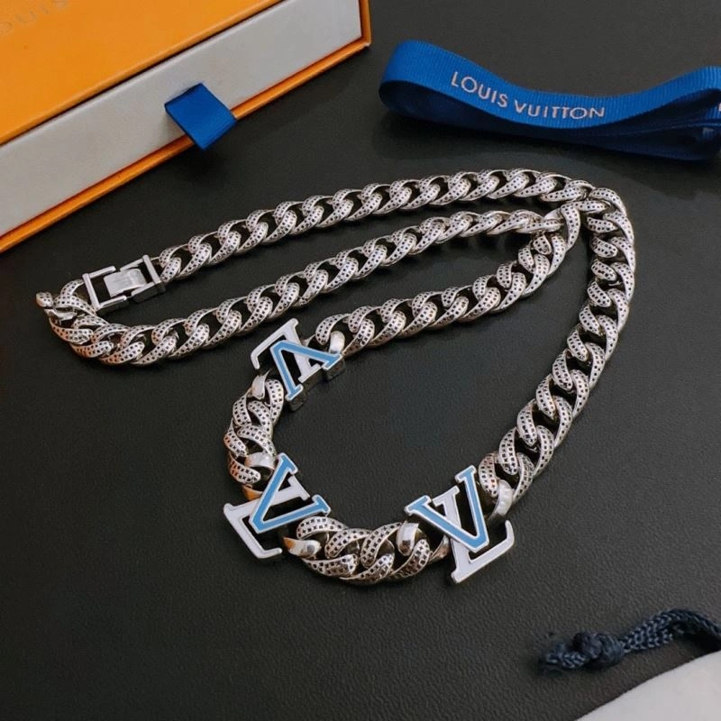 Trendy LX Necklaces 312190