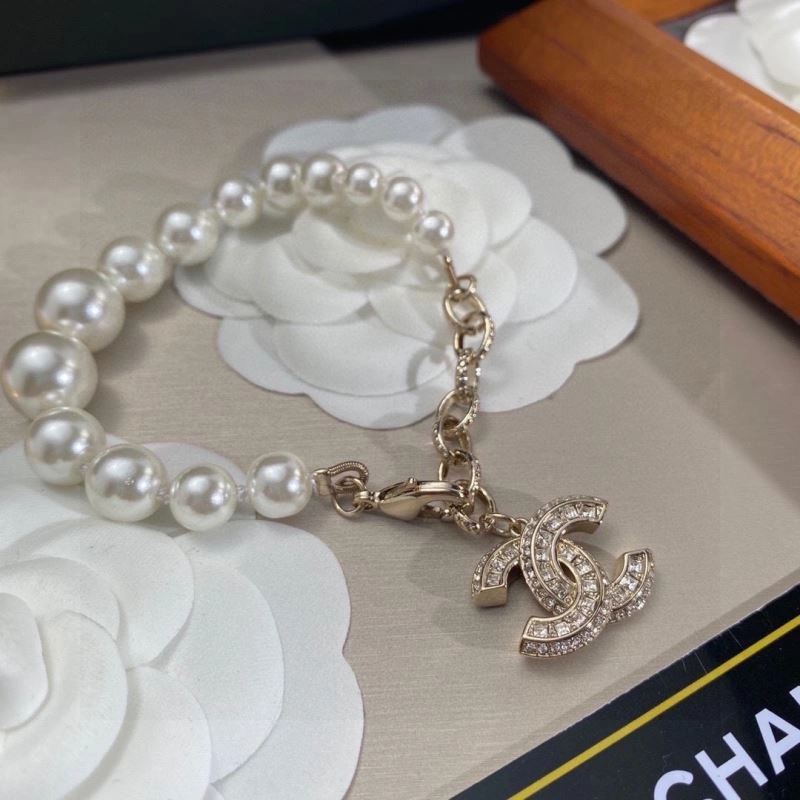 Bold Chxnxl Bracelets 293633