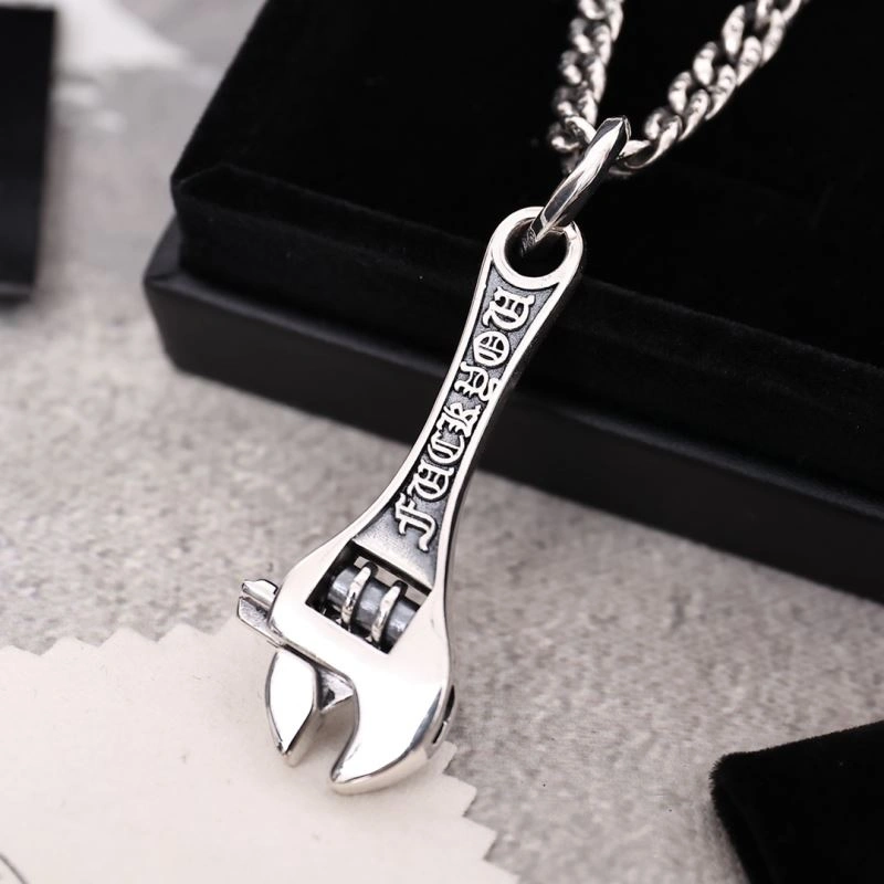 Chrxmx Hxxrts Necklaces Resilient 301601