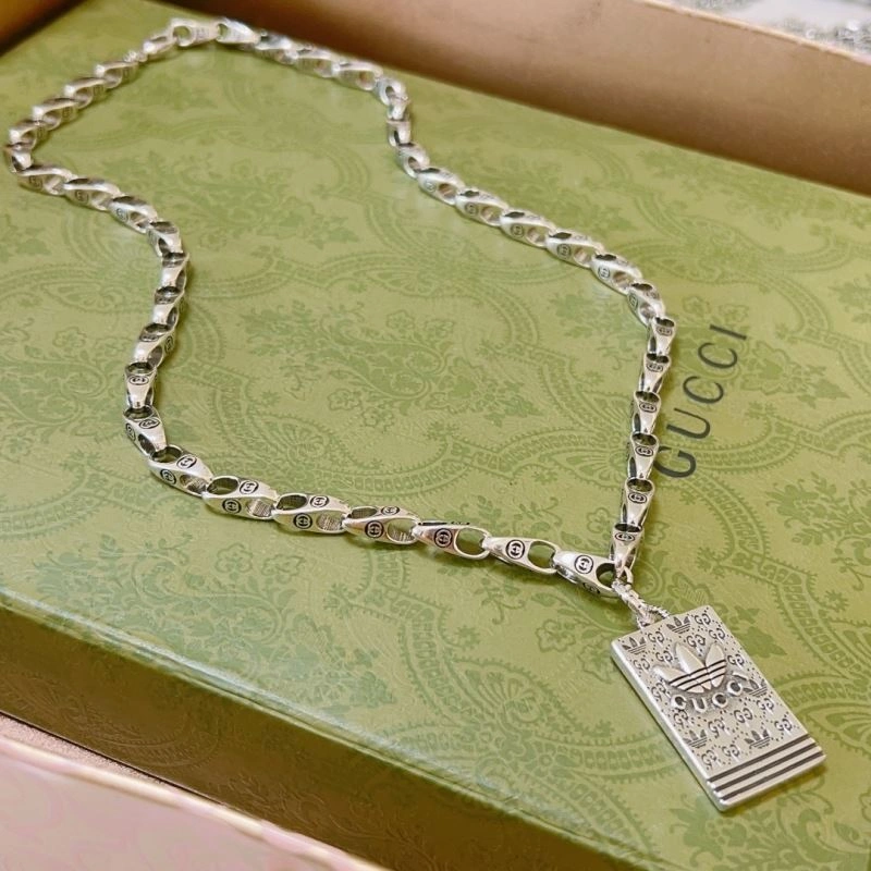 Elegant Gxccx Necklaces 307460