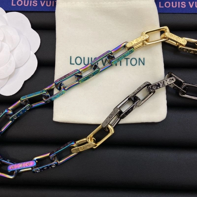 LX Necklaces Versatile 312191