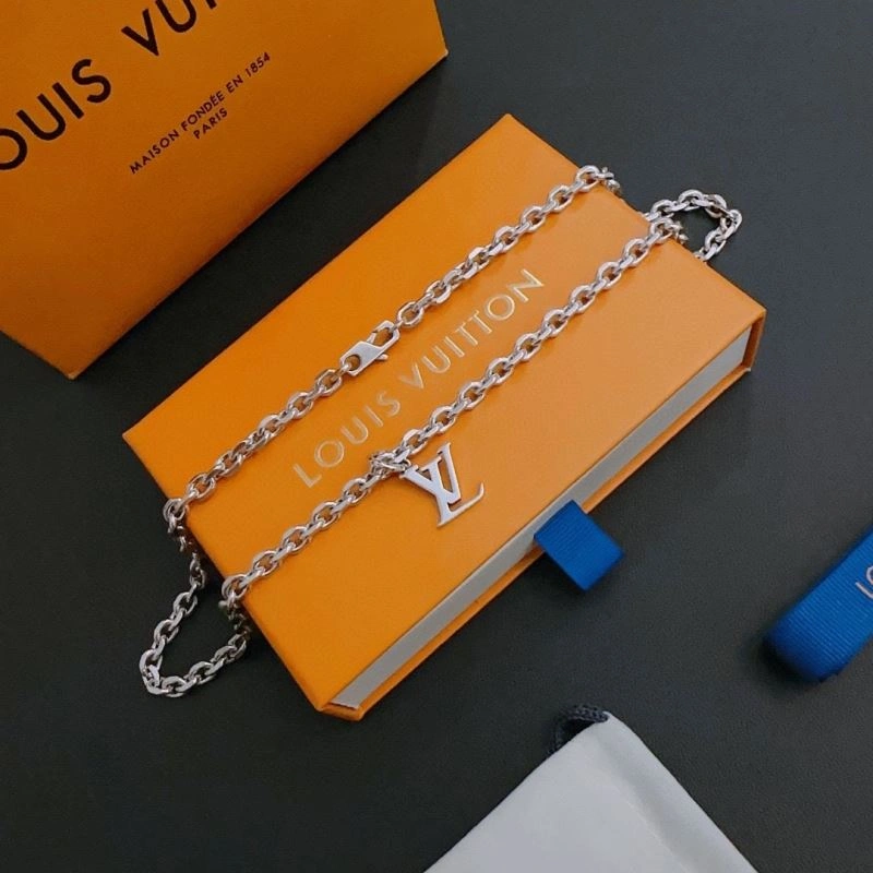 LX Necklaces EyeCatching 312181