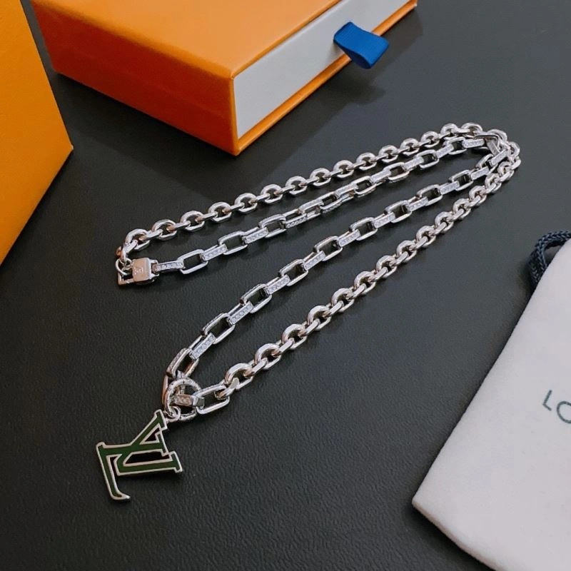 Functional LX Necklaces 312180