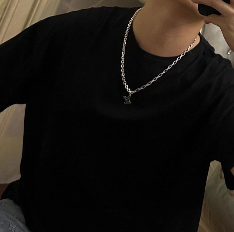 Functional LX Necklaces 312180