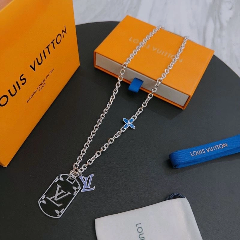 Comfortable LX Necklaces 312179
