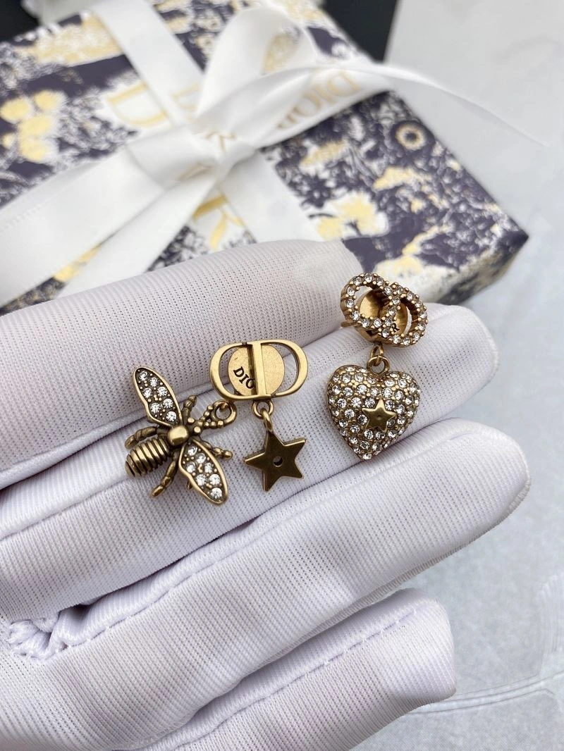 UrbanStyle Christian Dxxr Earrings 295618