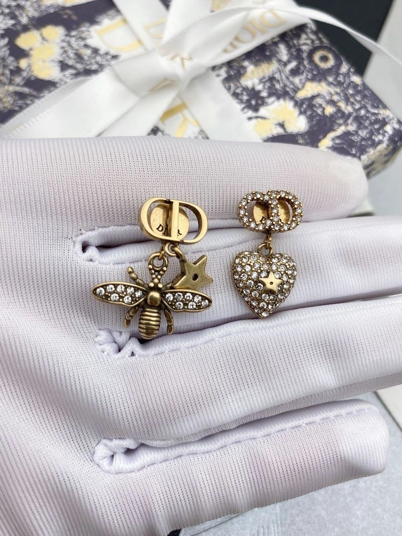 UrbanStyle Christian Dxxr Earrings 295618