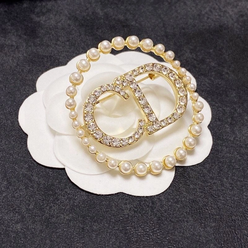 Refined Christian Dxxr Brooches 295625