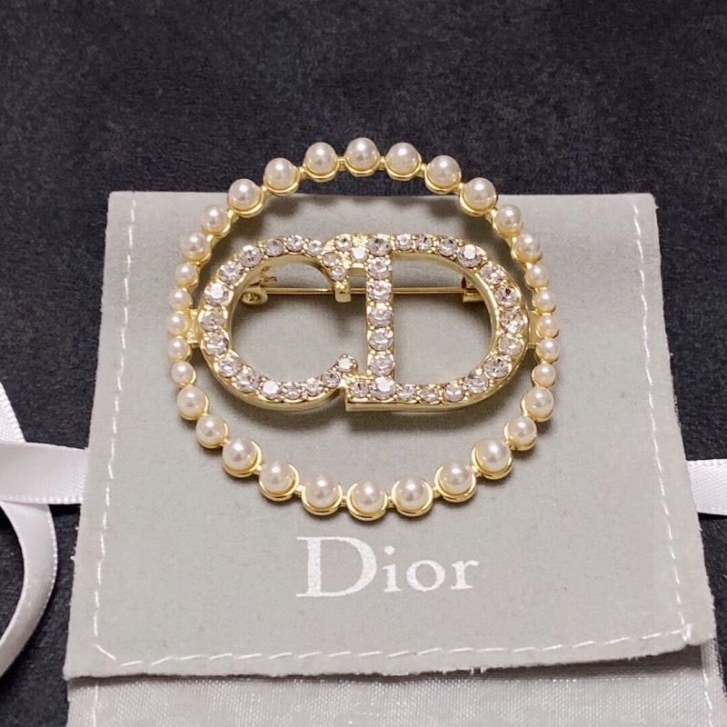 Refined Christian Dxxr Brooches 295625