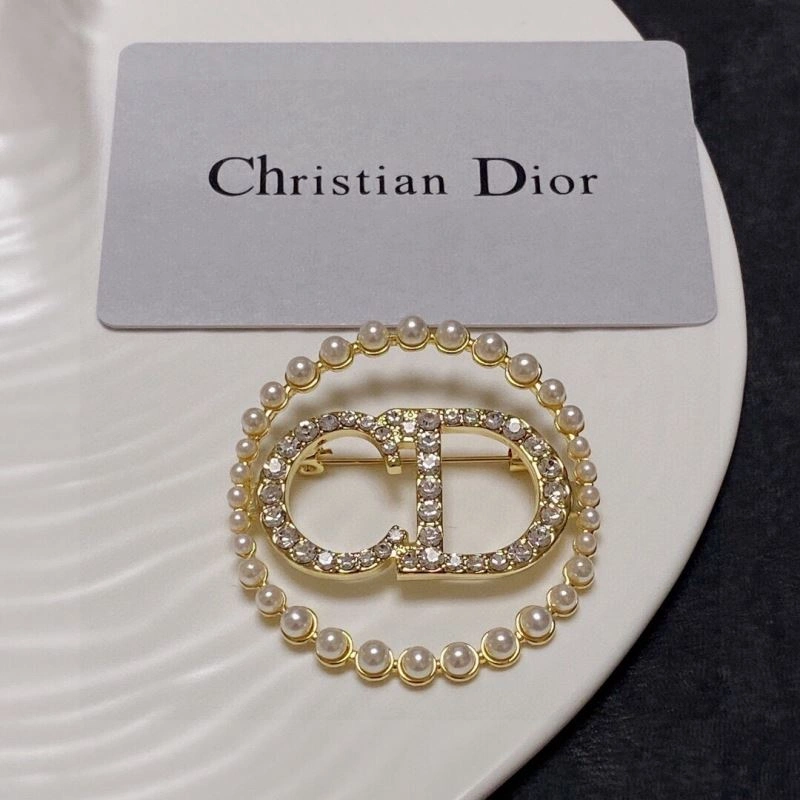Refined Christian Dxxr Brooches 295625