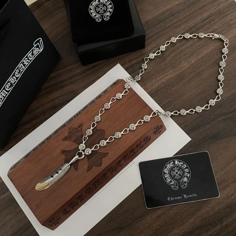 Modern Chrxmx Hxxrts Necklaces 301587