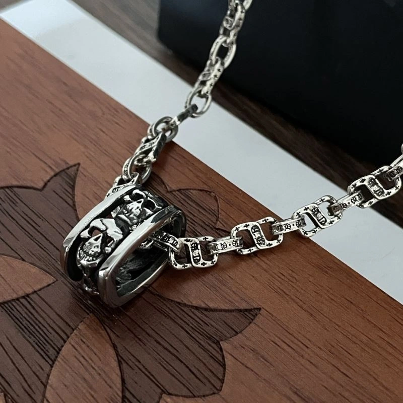 EasyMatch Chrxmx Hxxrts Necklaces 301584