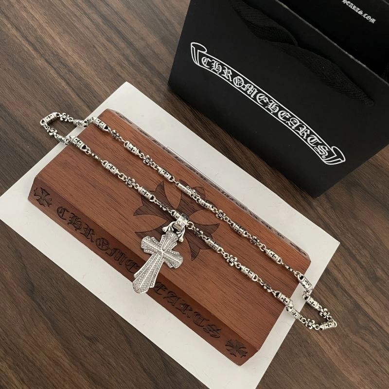 Chrxmx Hxxrts Necklaces Minimalist 301655