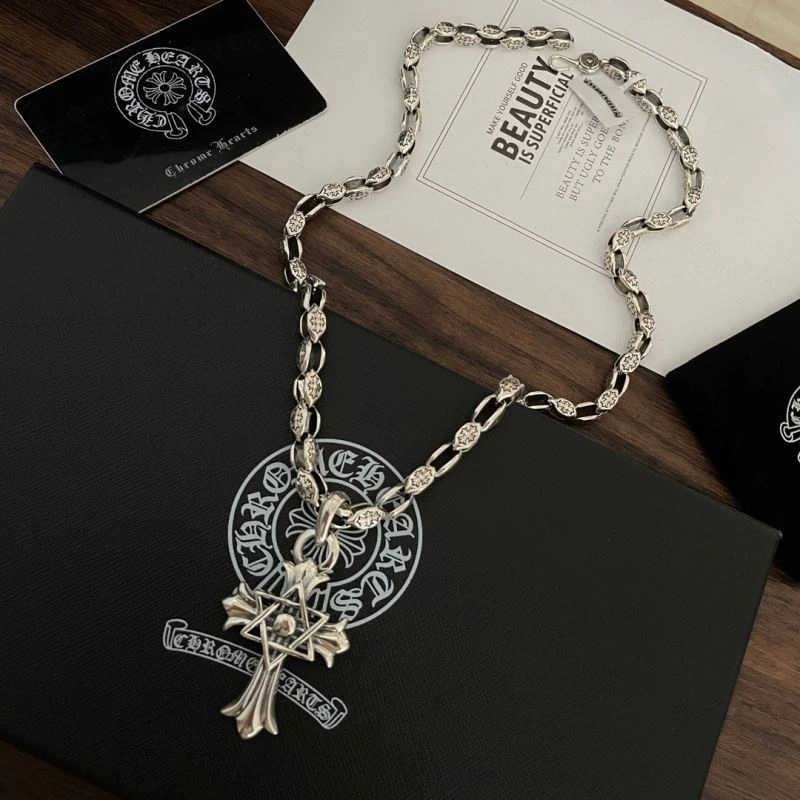 Chrxmx Hxxrts Necklaces Timeless 301575