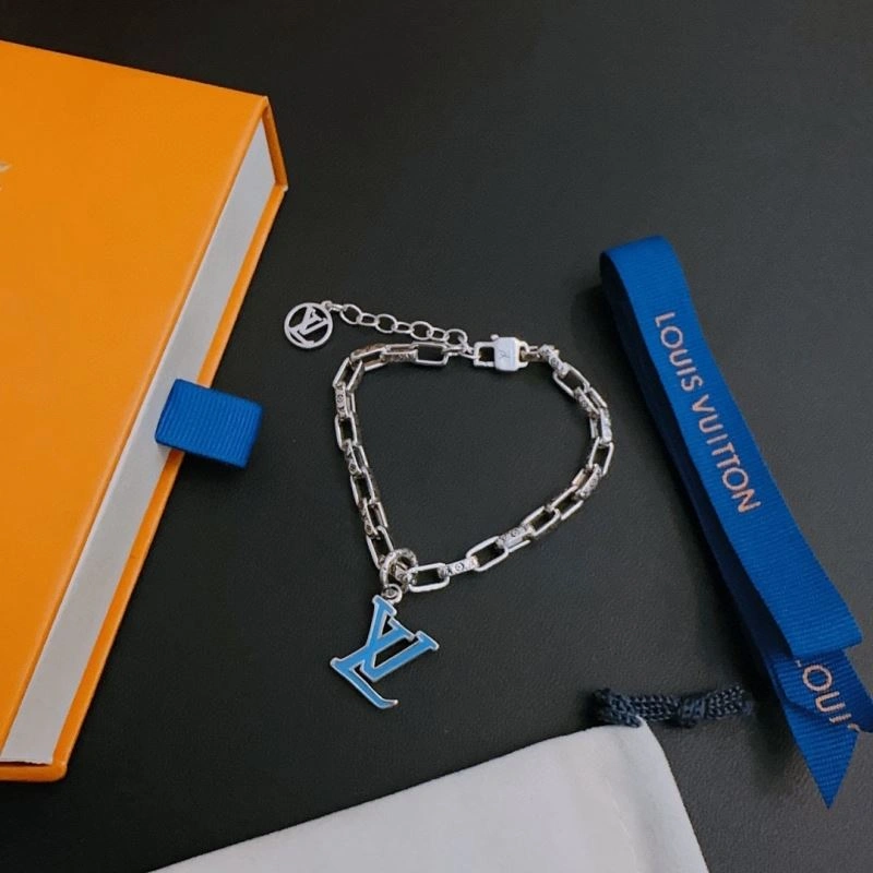 Durable LX Necklaces 312176