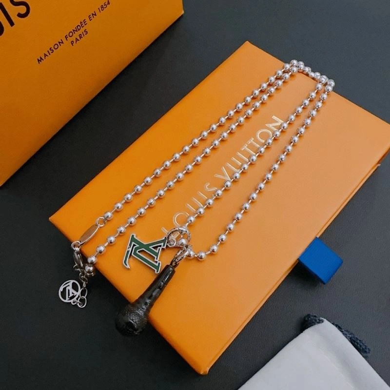 Refined LX Necklaces 312171