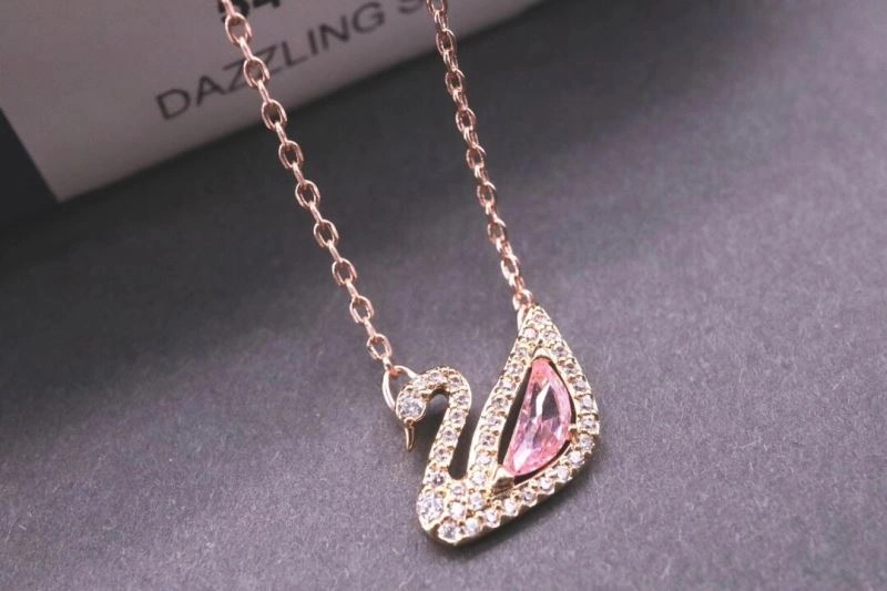 Swxrxvski Necklaces Resilient 315324
