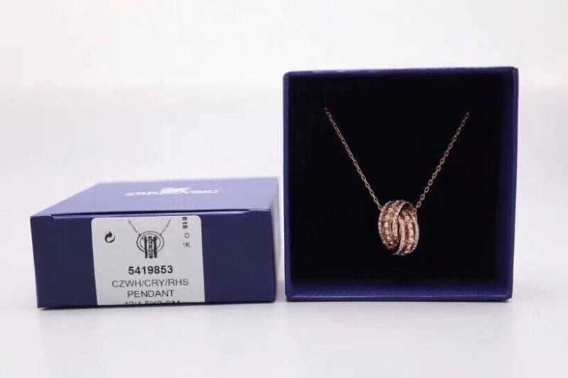 Swxrxvski Necklaces Cozy 315317