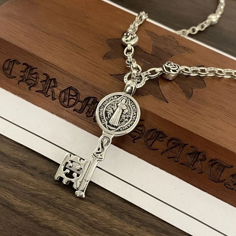 Durable Chrxmx Hxxrts Necklaces 301576
