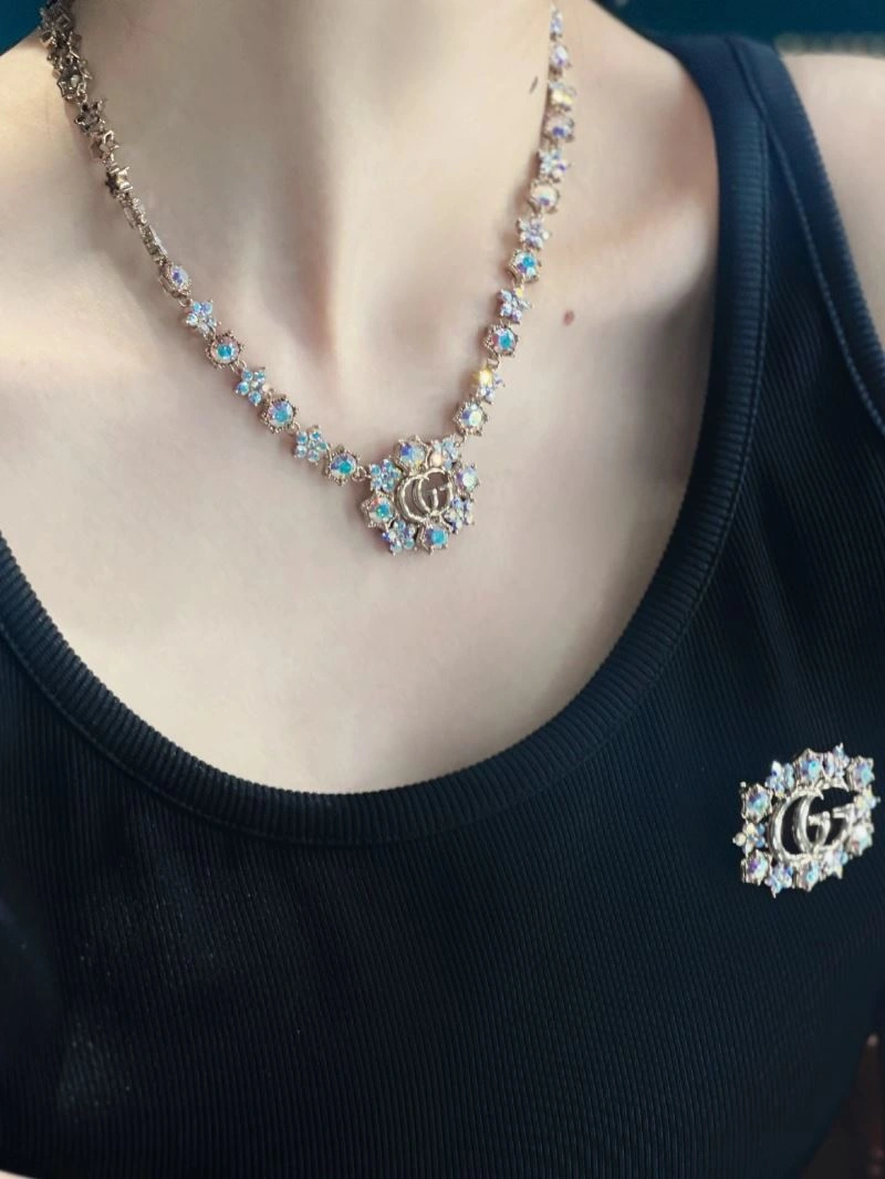 Vibrant Swxrxvski Necklaces 315323