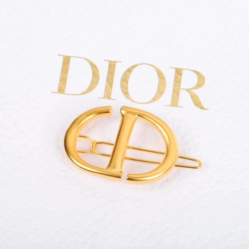 UrbanStyle Christian Dxxr Brooches 295624