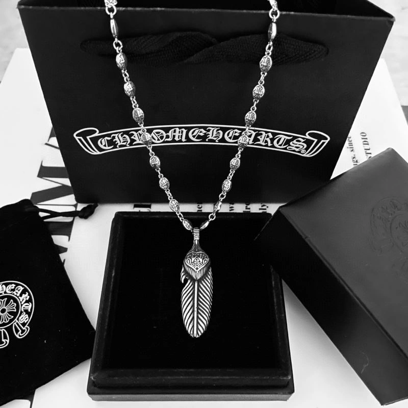 Chrxmx Hxxrts Necklaces Practical 301569