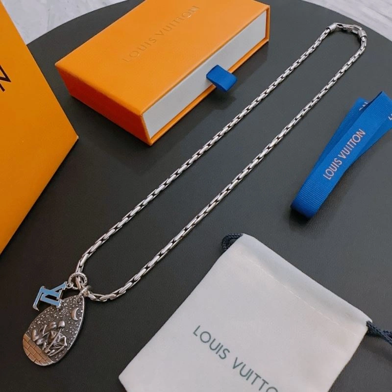 Resilient LX Necklaces 312145